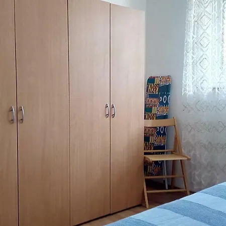 Palm Tree House Apartment Slatine